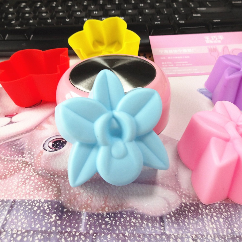 Cute 5cm Flower Silicone Cake  - огляд і ціна Soap Making Supplies Australia